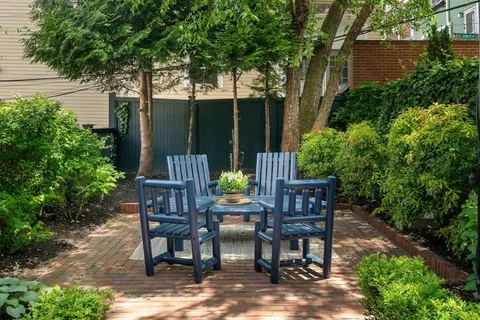 $1,999,000 | 115 Baldwin Street, Boston, MA 02129