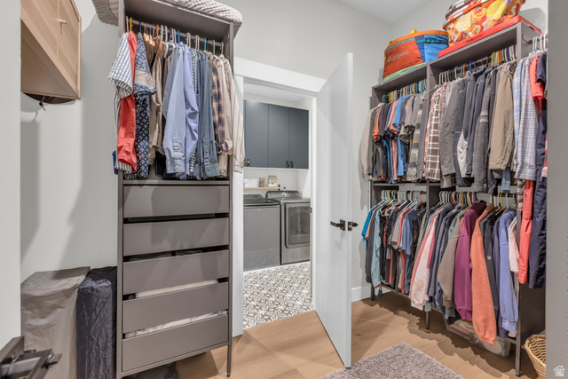 1766 West Tollgate Cyn Road Coalville, UT 84017 - Photo 20 of 59 Walk-in closet with integrated shelving and drawer storage
