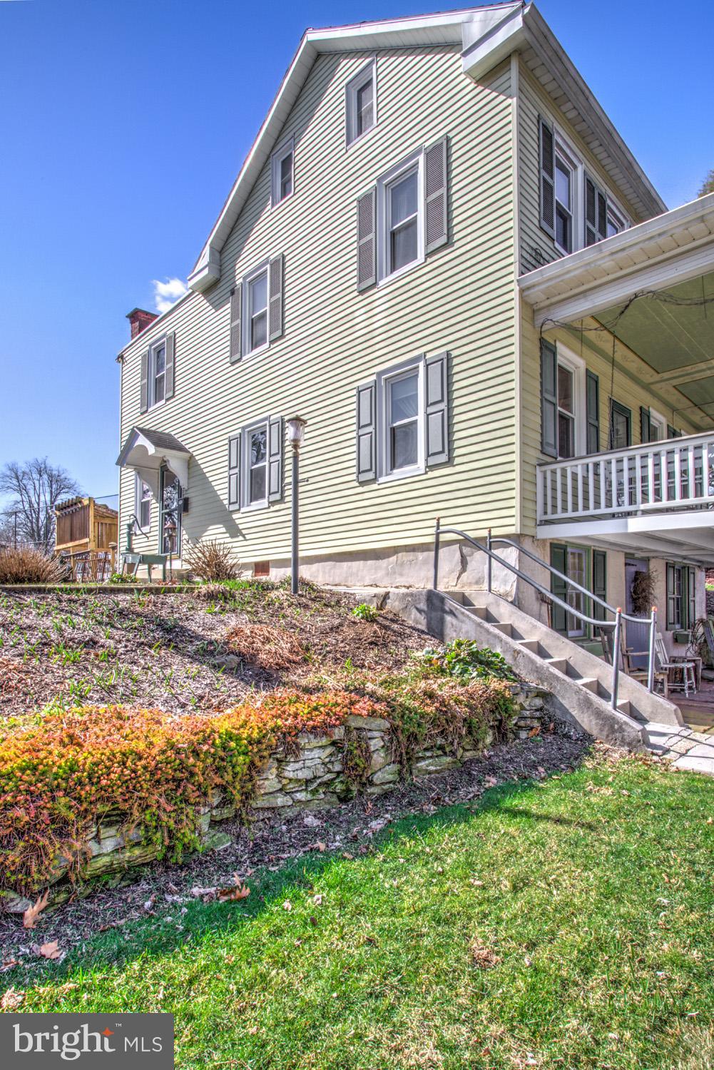 36 Maple Street Lititz, PA 17543 - Photo 14 of 49