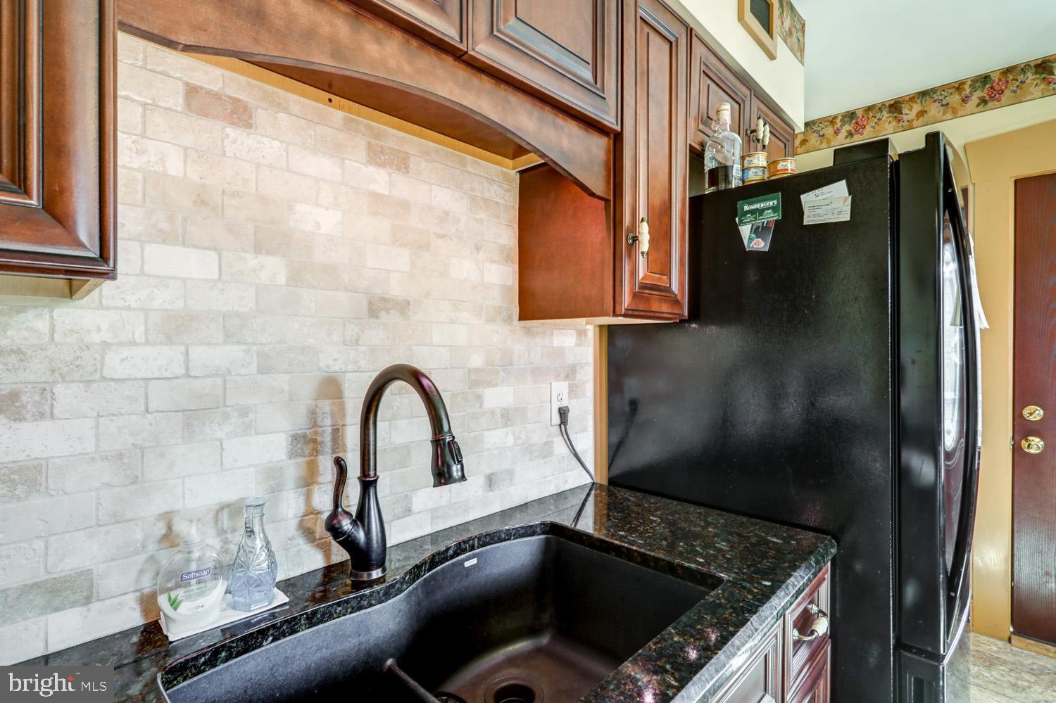 36 Maple Street Lititz, PA 17543 - Photo 31 of 49