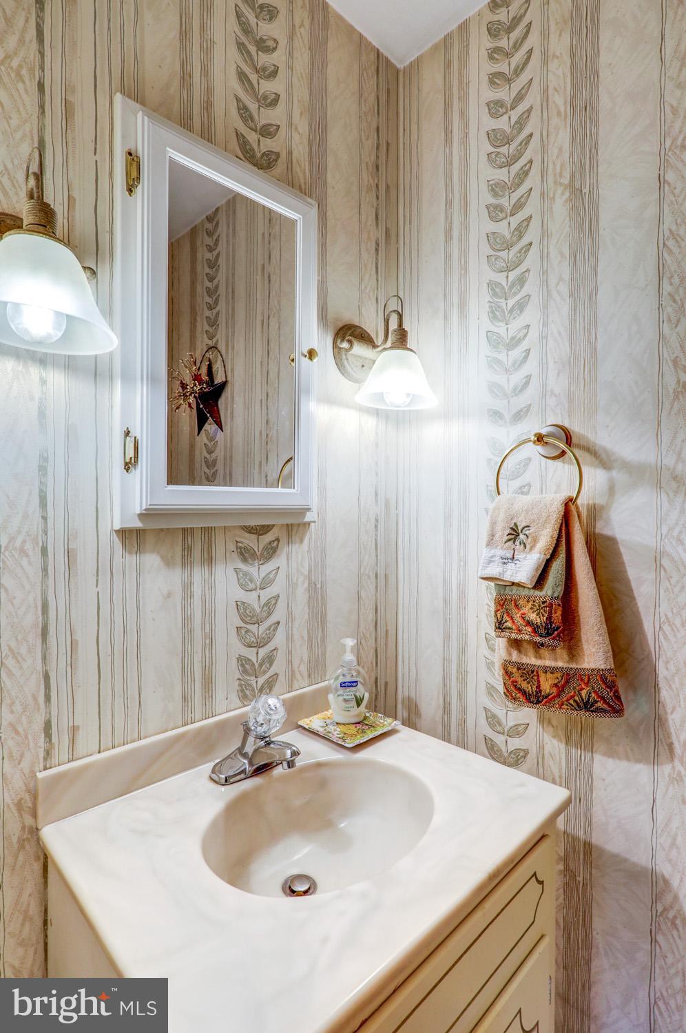 36 Maple Street Lititz, PA 17543 - Photo 36 of 49