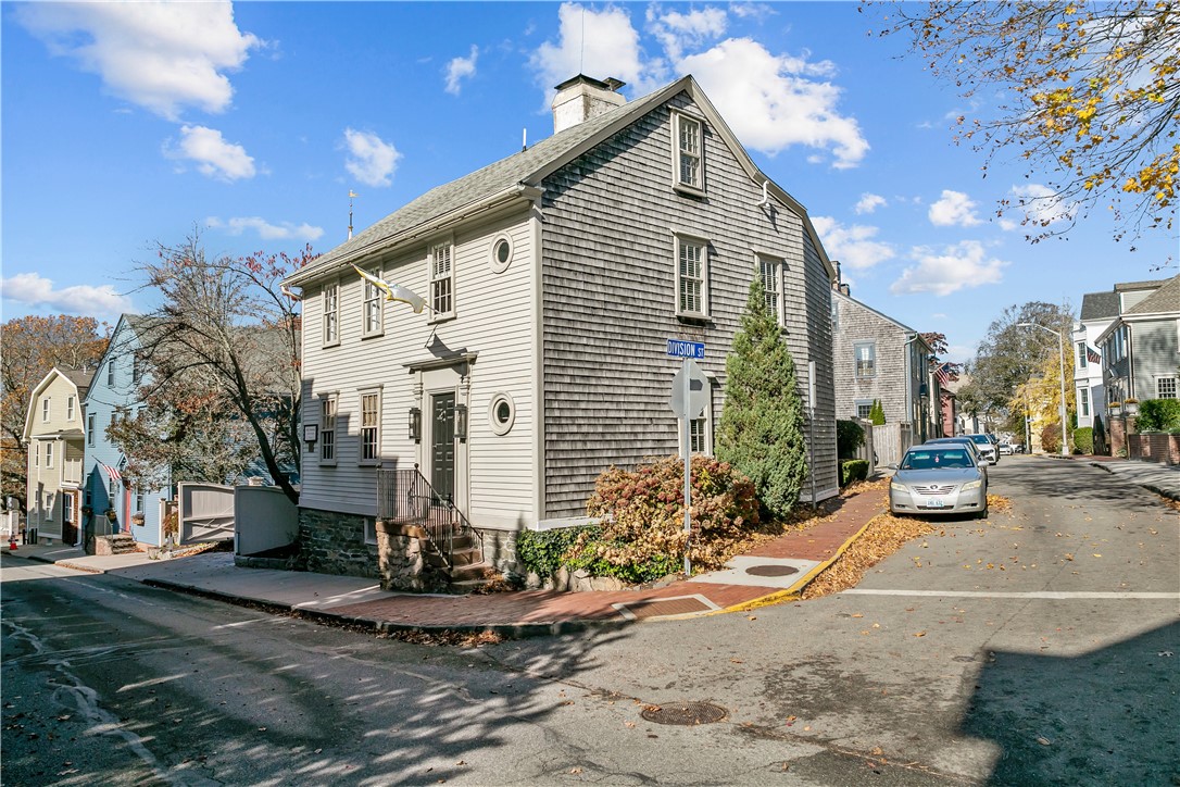 70 Mill Street Newport, RI 02840 - Photo 48 of 50 Great corner location for added air and light.