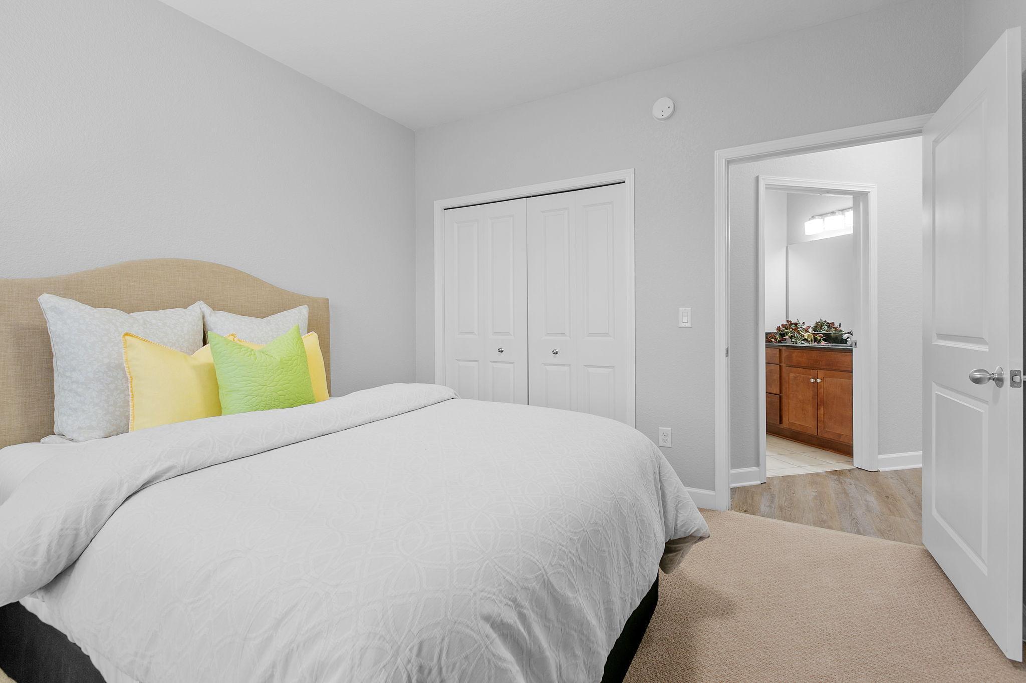 1155 Ford Road, Unit 402 St. Louis Park, MN 55426 - Photo 22 of 39