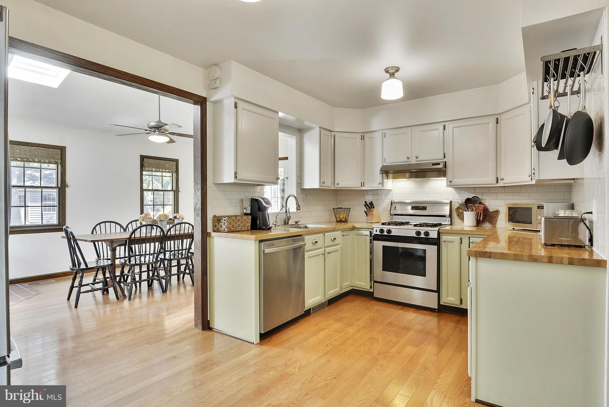 369 Wicomico Road Stevensville, MD 21666 - Photo 9 of 27 Kitchen