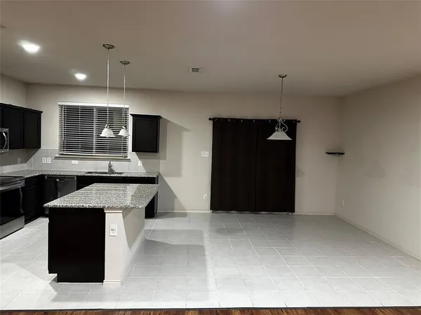 $2,500 | 5321 Wharfside Place, Denton, TX 76208