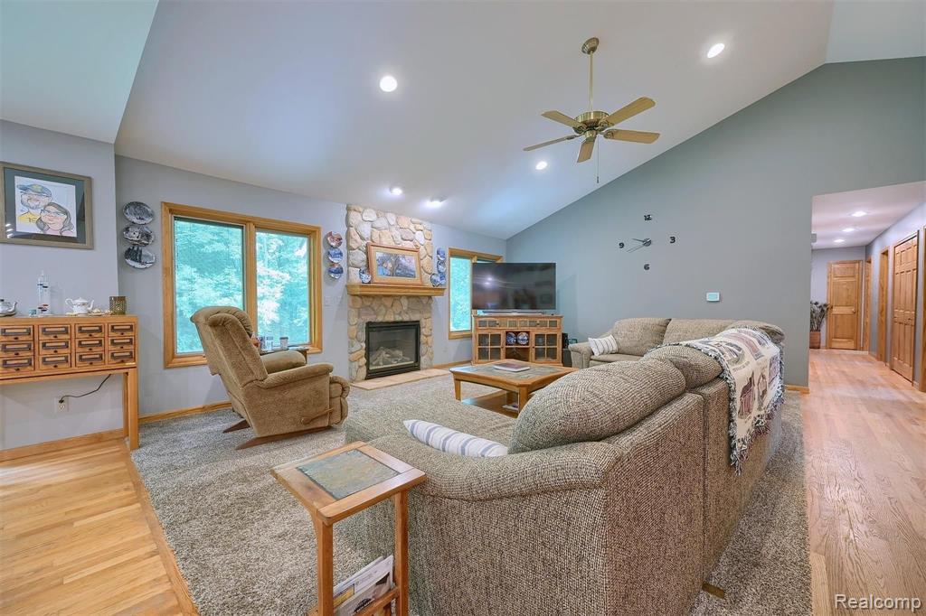 4781 Haven Road Leonard, MI 48367 - Photo 10 of 45