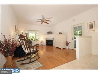 202 Turner Road Wallingford, PA 19086 - Photo 4 of 12