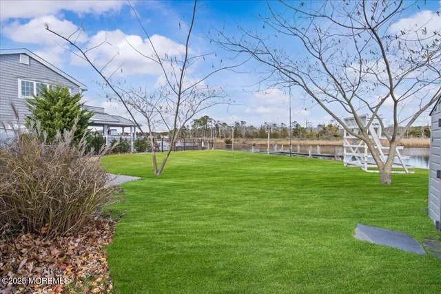 $649,900 | 36 Kettle Creek Drive, Brick, NJ 08723