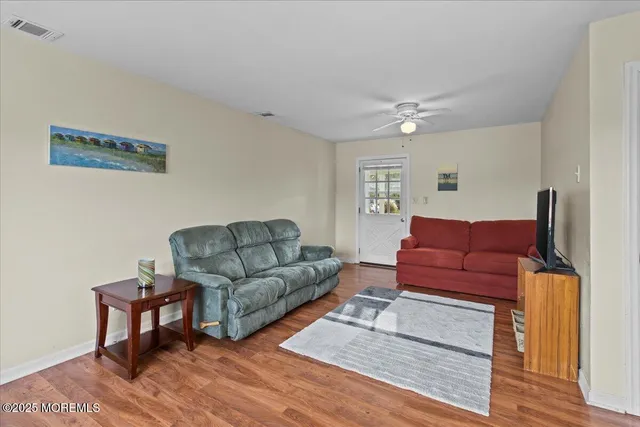 $649,900 | 36 Kettle Creek Drive, Brick, NJ 08723