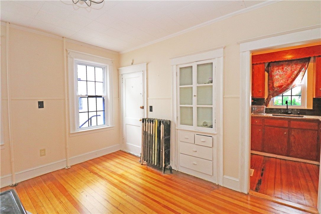 30 Thurston Avenue, Unit 1 Newport, RI 02840 - Photo 10 of 20