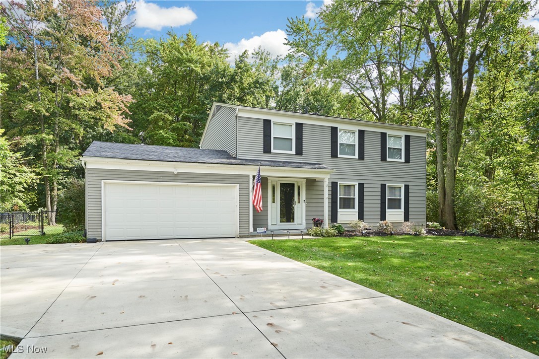 435 Schocalog Road Akron, OH 44313 - Photo 1 of 23 Welcome to 435 Schocalog in wonderful Fairlawn Heights!