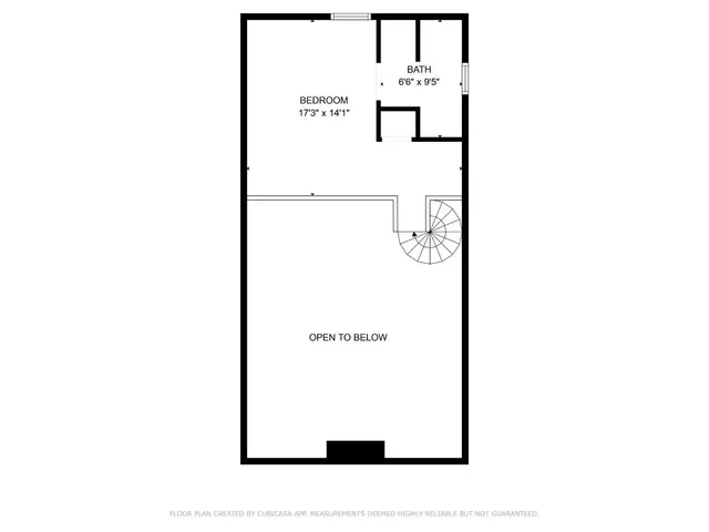 a view of a house with backyard and garden