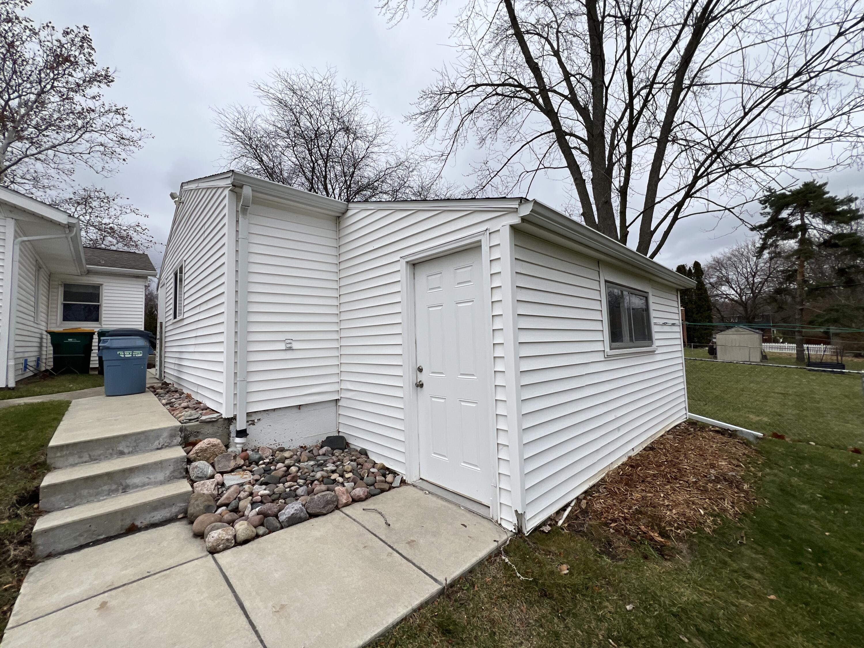 308 Wallace Drive Saline, MI 48176 - Photo 46 of 48 IMG_0759