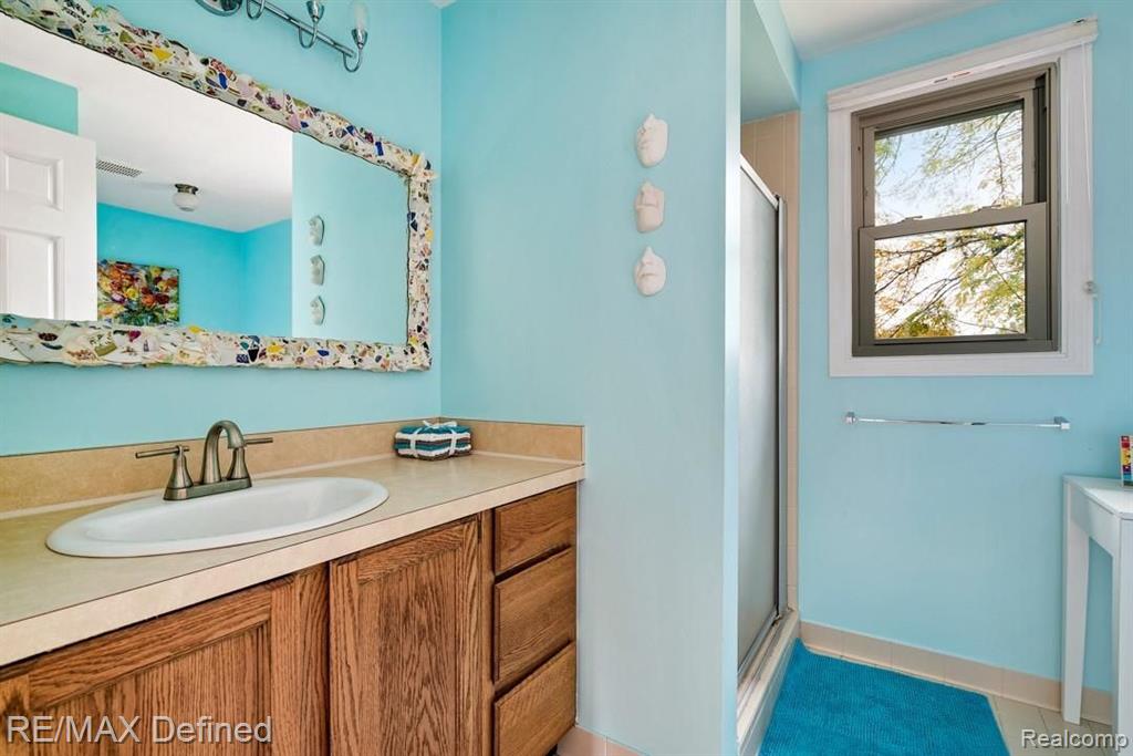 1901 North Fairview Lane Rochester Hills, MI 48306 - Photo 18 of 33