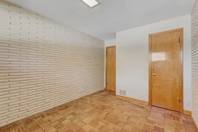 a view of an empty room with window