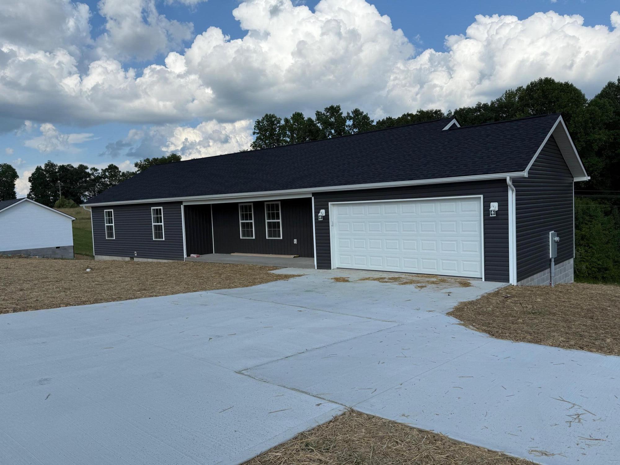4527 Keavy Road London, KY 40744 - Photo 1 of 22 image0 (1)