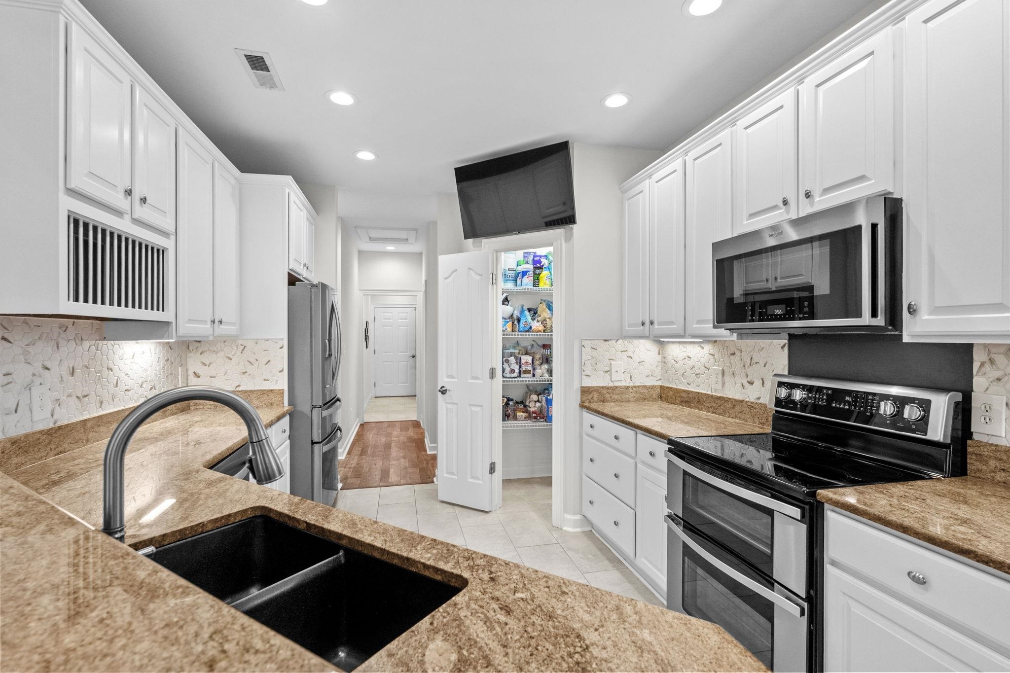 1301 Clipper Road North Myrtle Beach, SC 29582 - Photo 11 of 40