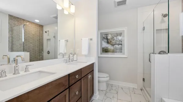 $674,900 | 1513 Creekwood Drive, New Richmond, WI 54017