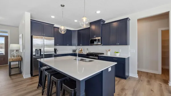 $674,900 | 1513 Creekwood Drive, New Richmond, WI 54017