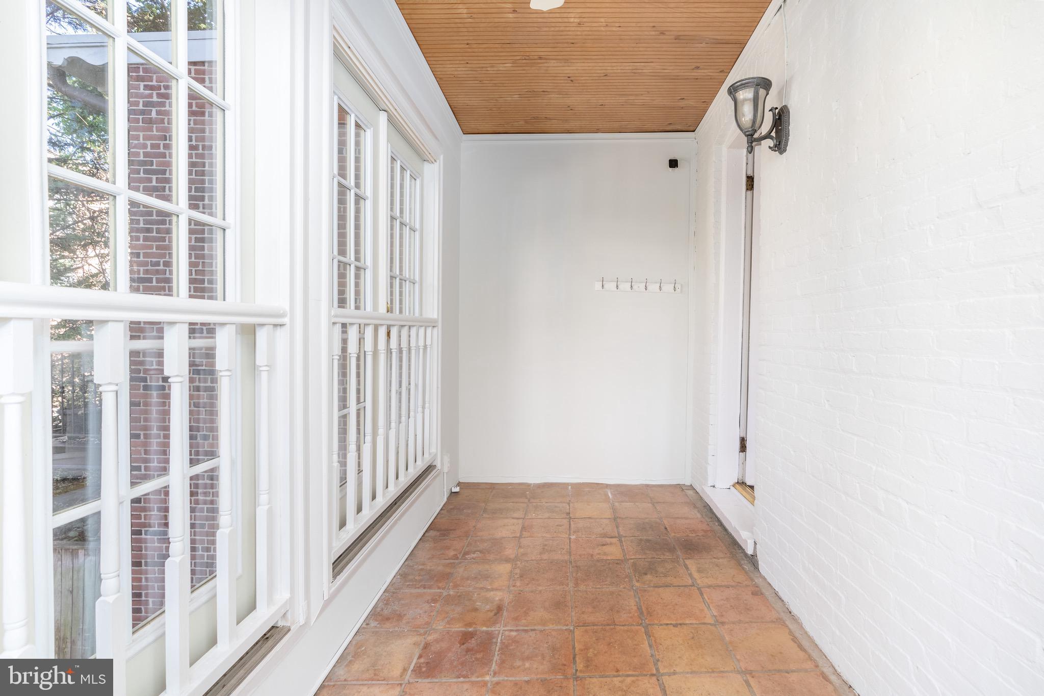 3317 R Street Northwest Washington, DC 20007 - Photo 16 of 48 Sunroom