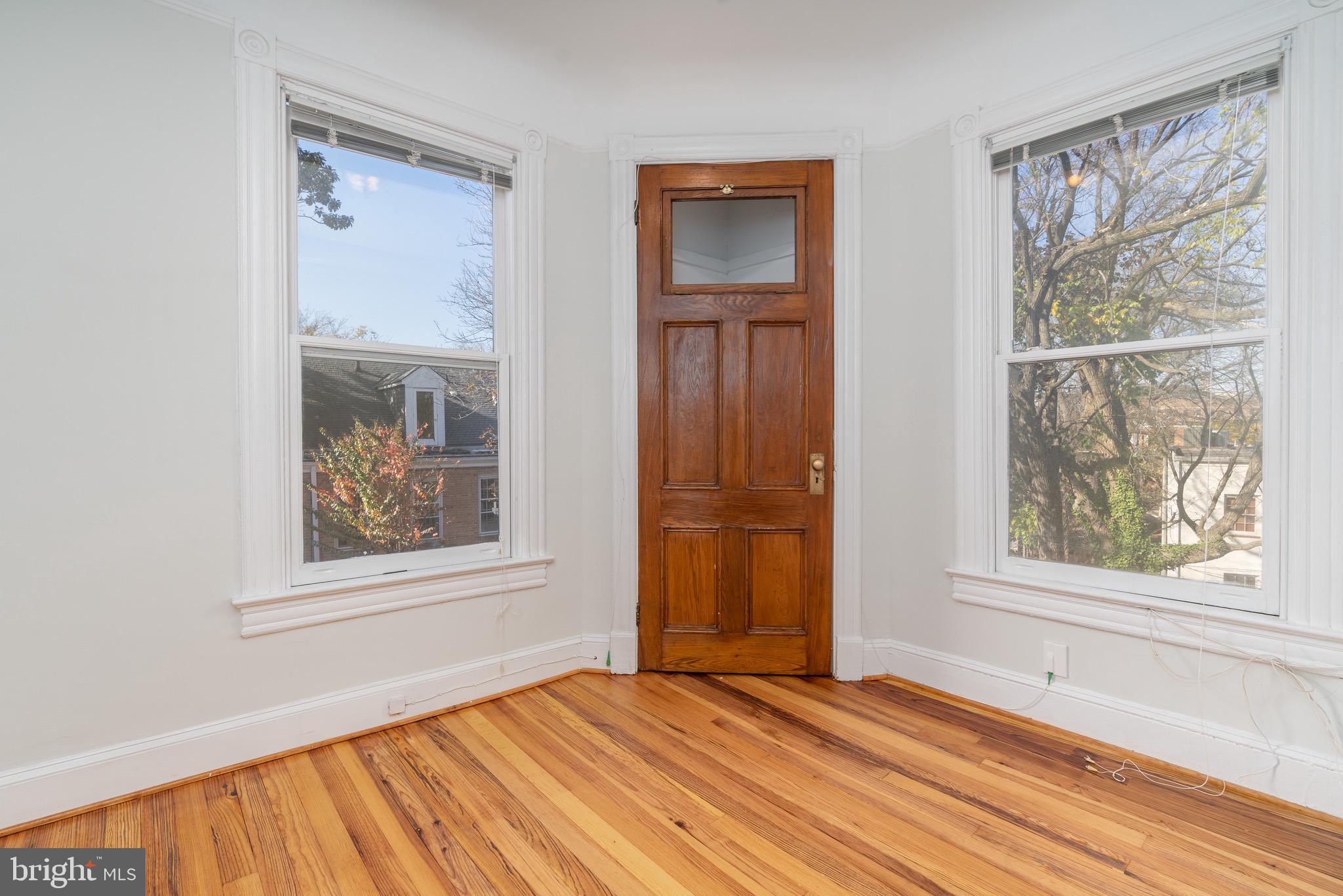 3317 R Street Northwest Washington, DC 20007 - Photo 27 of 48 Bedroom 3