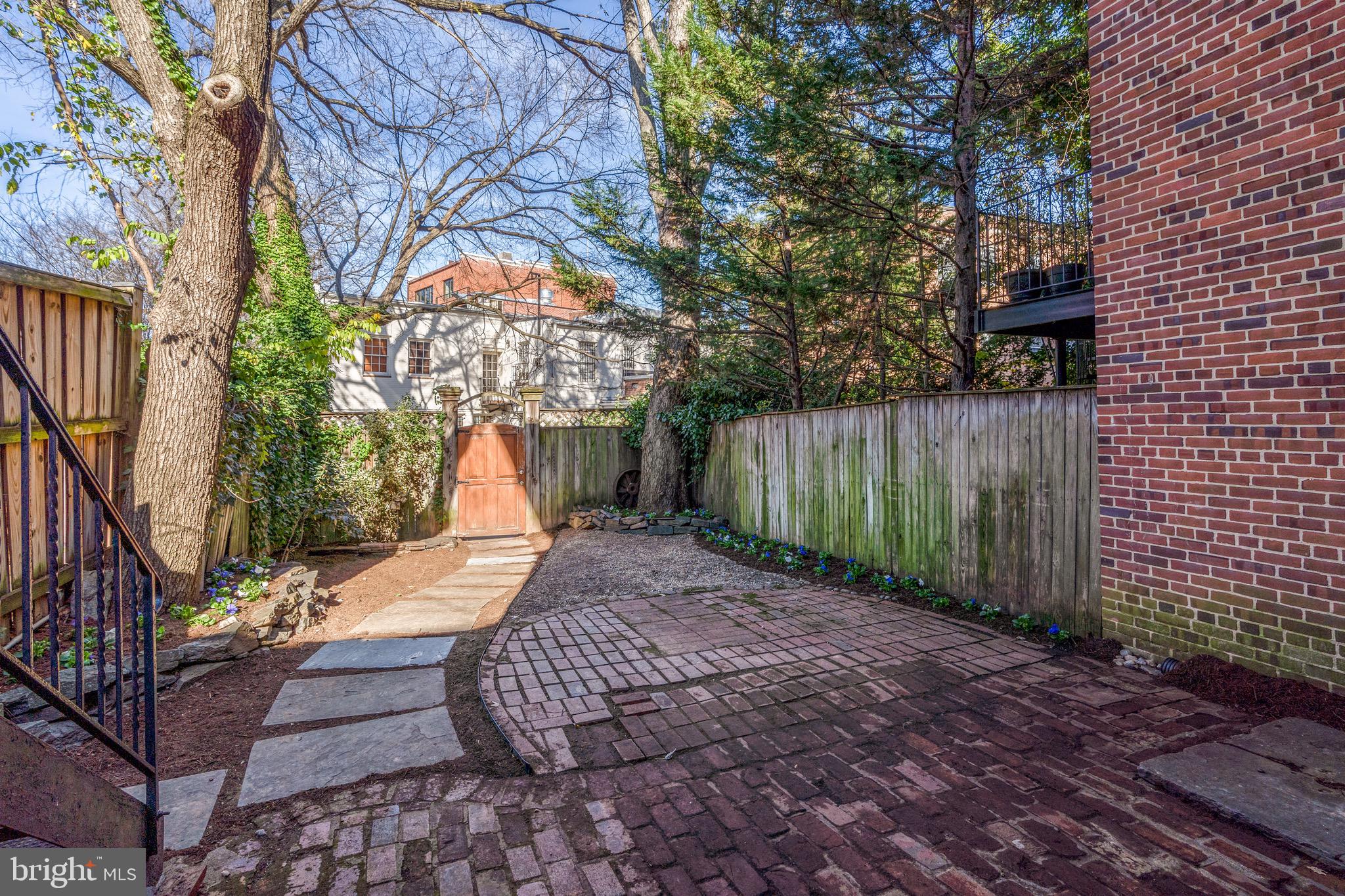 3317 R Street Northwest Washington, DC 20007 - Photo 45 of 48 Patio