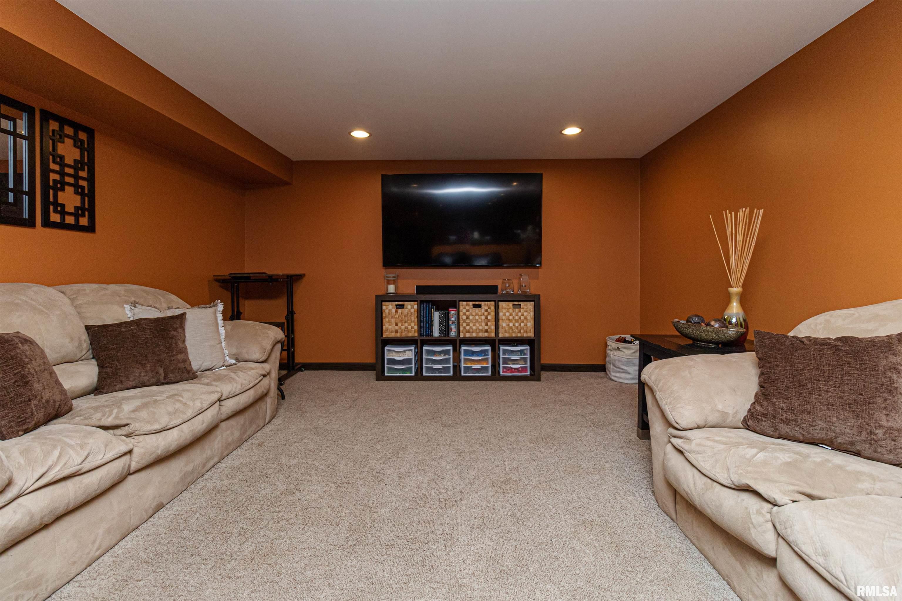 114 Field Grove Road East Peoria, IL 61611 - Photo 33 of 50 Gallery Image 33