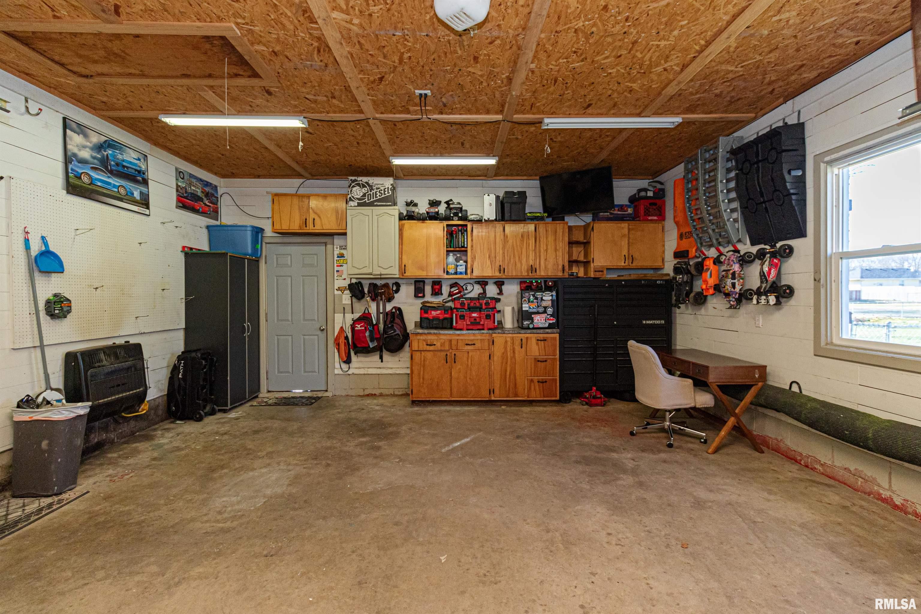 114 Field Grove Road East Peoria, IL 61611 - Photo 37 of 50 Gallery Image 37