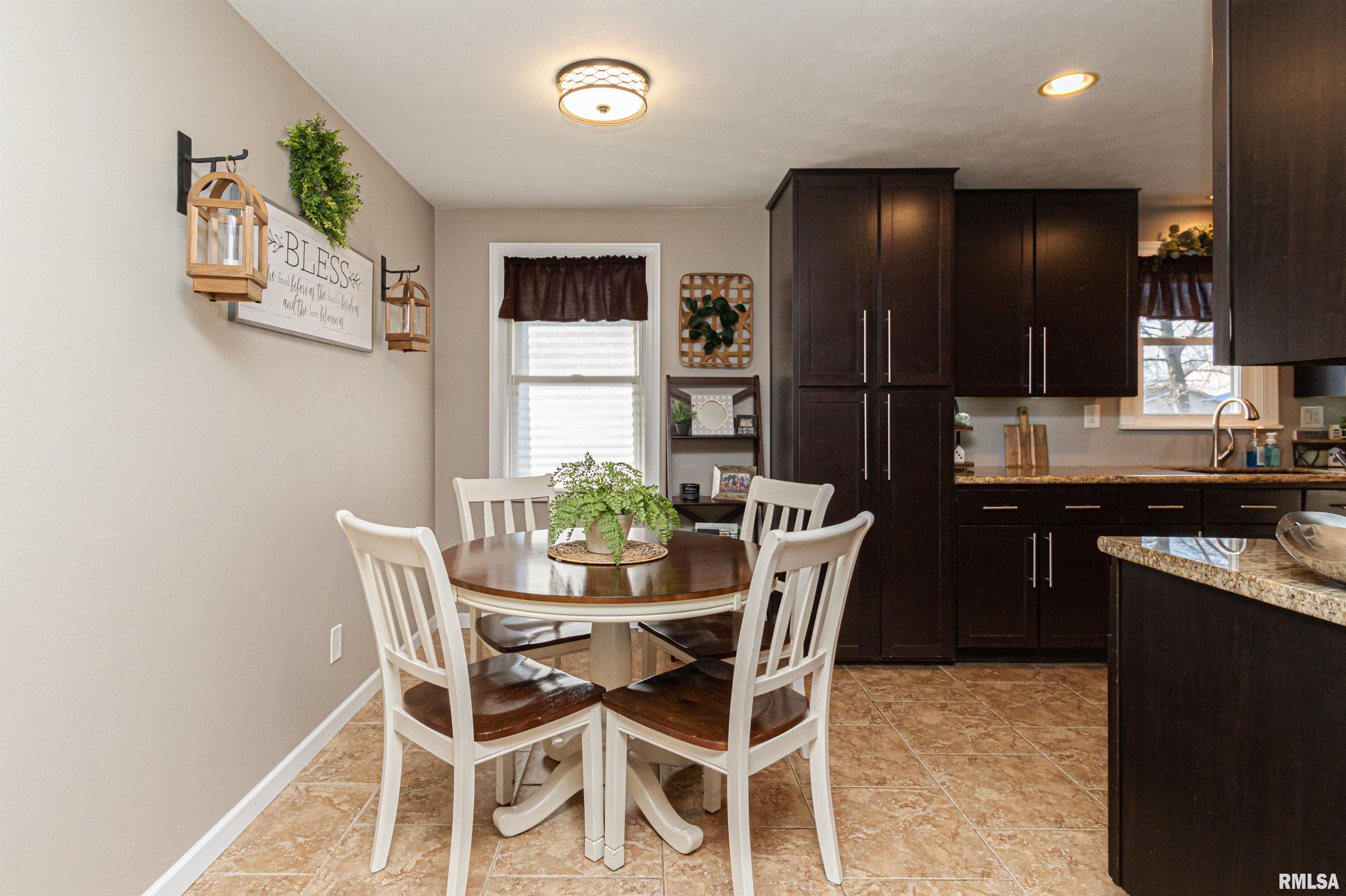 114 Field Grove Road East Peoria, IL 61611 - Photo 7 of 50 Gallery Image 7