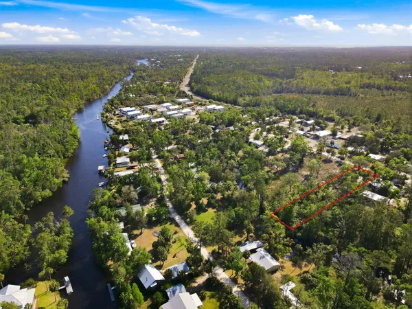 $190,000 | 1320 North Cedar Street, Steinhatchee, FL 32359