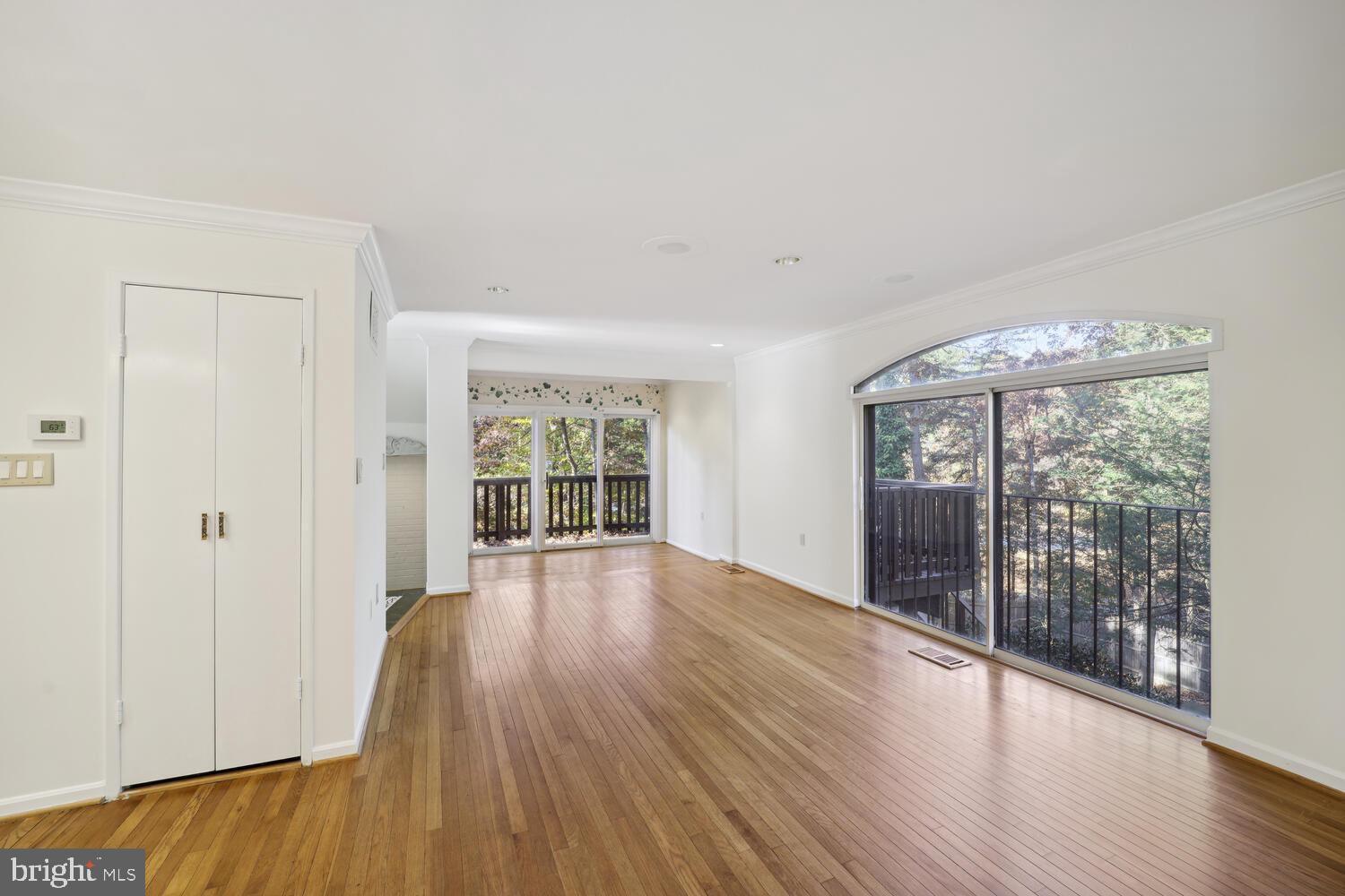 10959 Deborah Drive Potomac, MD 20854 - Photo 10 of 30 Peaceful views from every window!