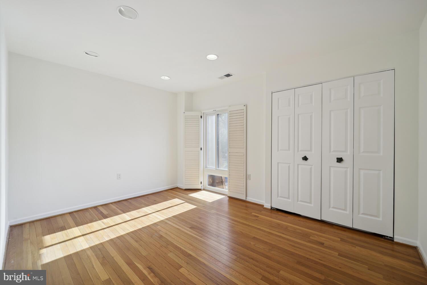 10959 Deborah Drive Potomac, MD 20854 - Photo 17 of 30 Bedroom #2