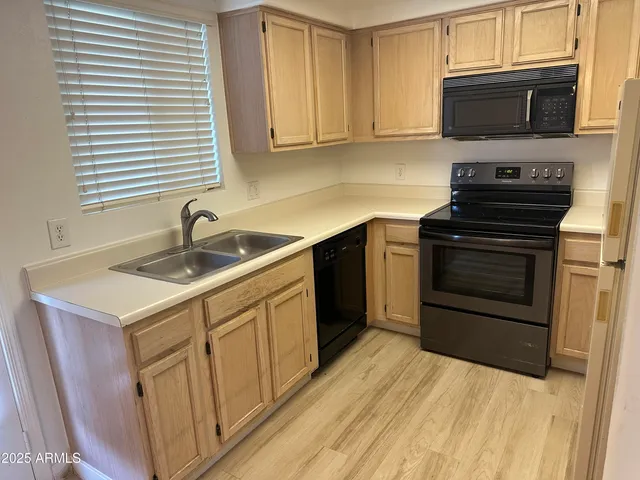 $275,000 | 1825 West Ray Road, Unit 1008, Chandler, AZ 85224