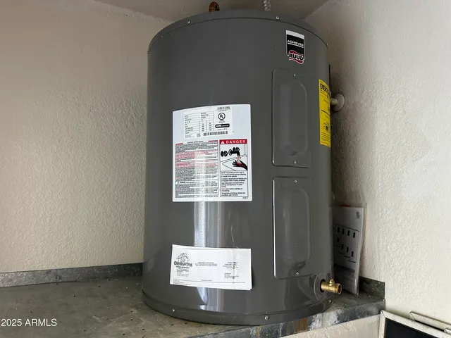 $275,000 | 1825 West Ray Road, Unit 1008, Chandler, AZ 85224