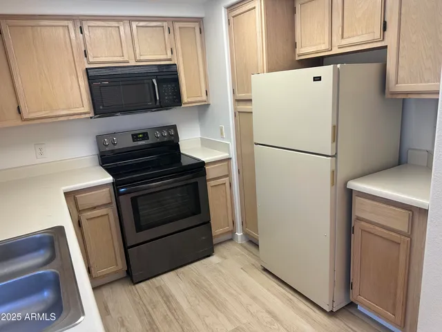 $275,000 | 1825 West Ray Road, Unit 1008, Chandler, AZ 85224