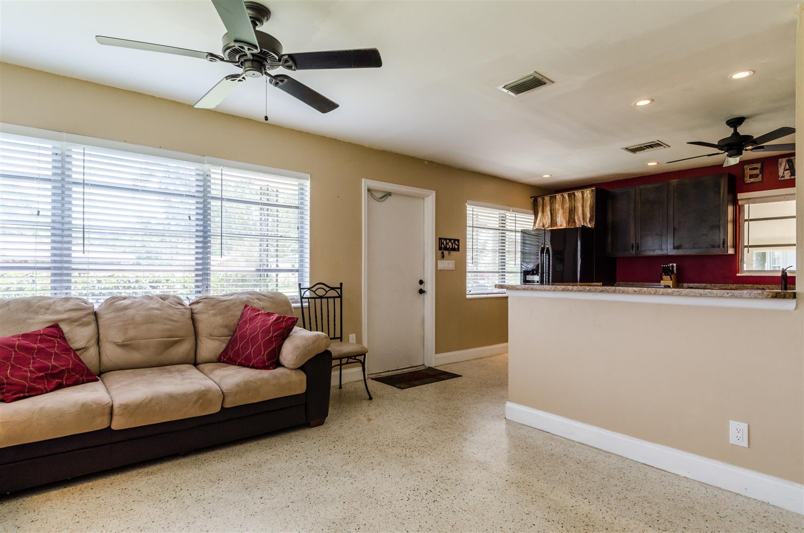 5405 Washington Road Delray Beach, FL 33484 - Photo 10 of 19 5405 Washington Rd-12