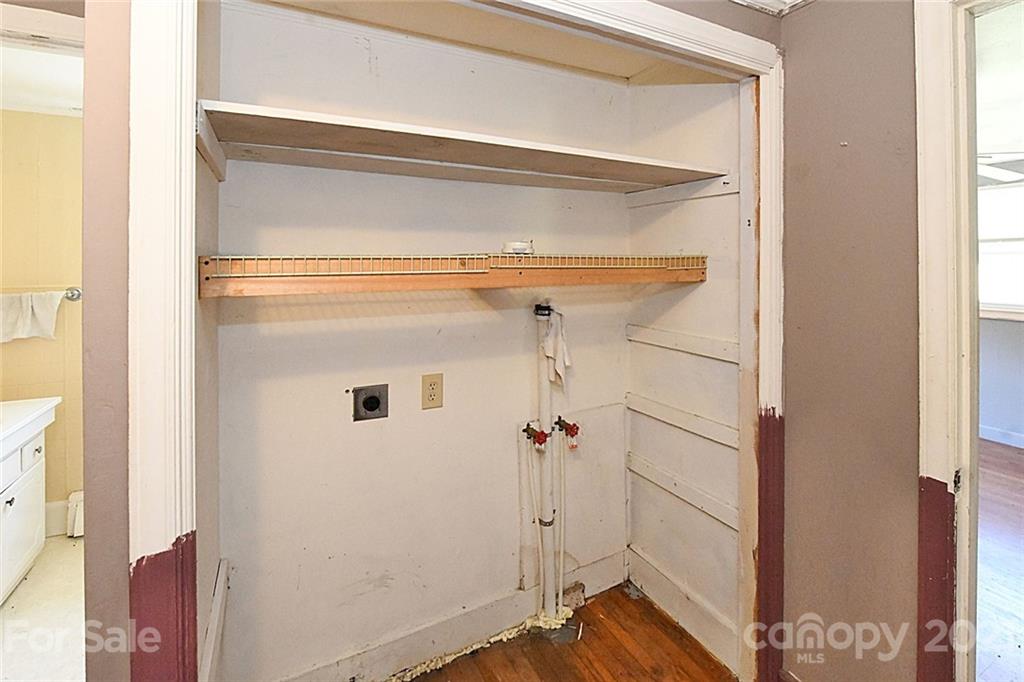 479 Joe Hampton Road Lansing, NC 28643 - Photo 15 of 44 a view of a small space