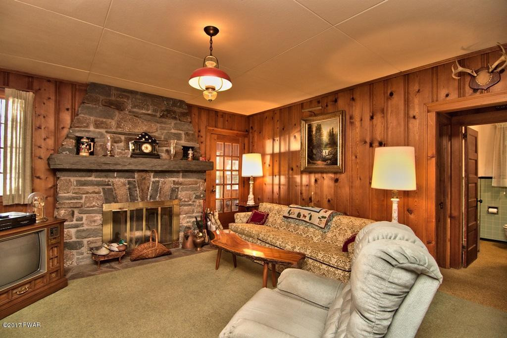 1111 Avoy Road Lakeville, PA 18438 - Photo 12 of 108