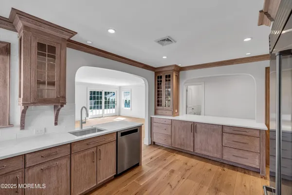 $5,950,000 | 327 South Boulevard, Spring Lake, NJ 07762