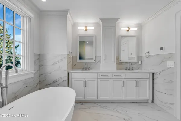 $5,950,000 | 327 South Boulevard, Spring Lake, NJ 07762