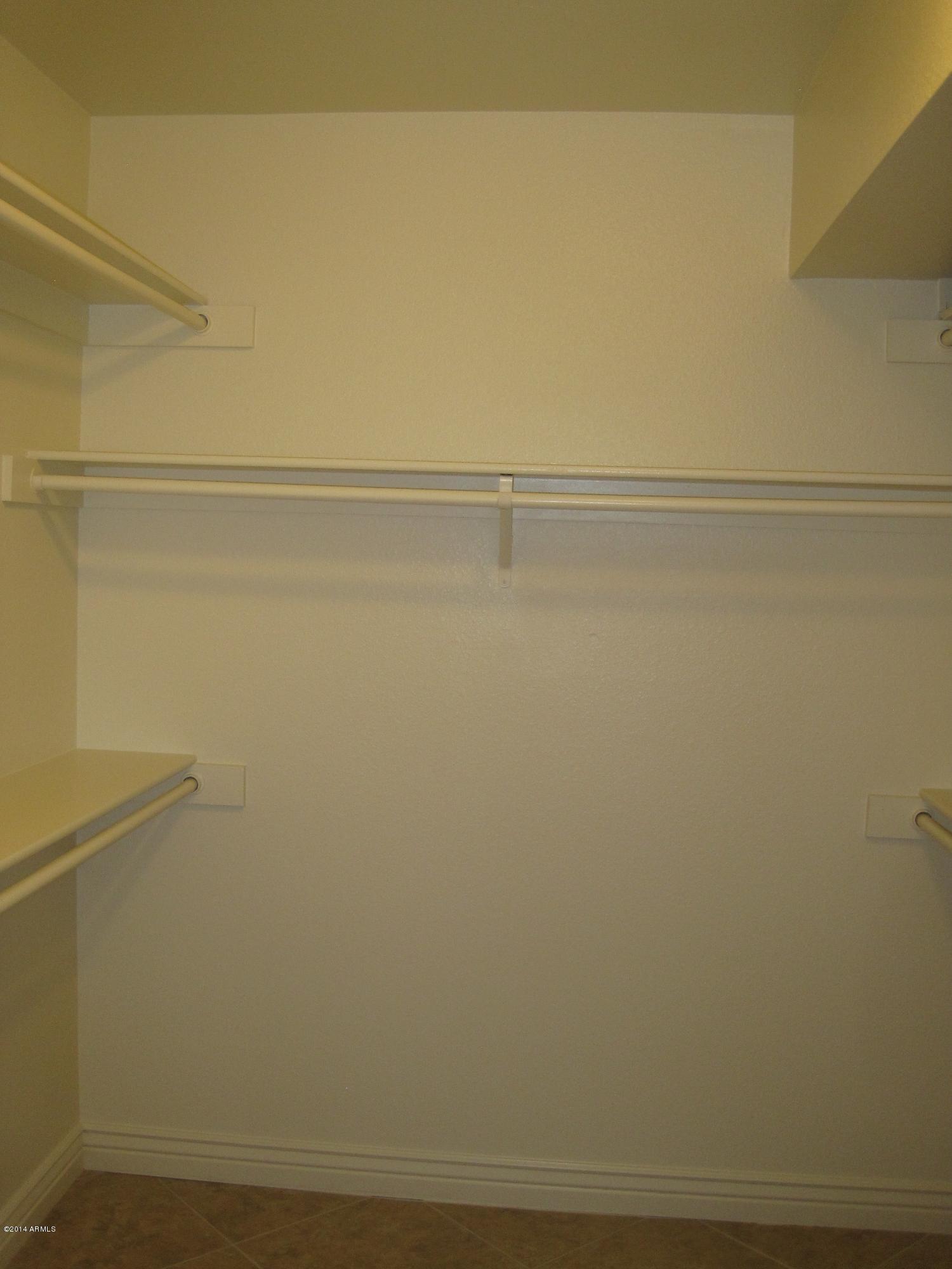 2421 West Redfield Road Phoenix, AZ 85023 - Photo 14 of 21 (14) Master Bedroom Walk-in Closet