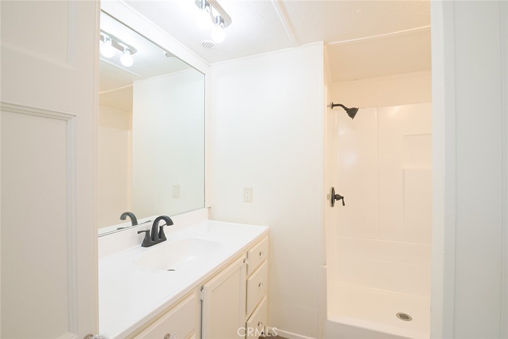 73 Alesandro Road, Unit A Palm Springs, CA 92264 - Photo 15 of 23