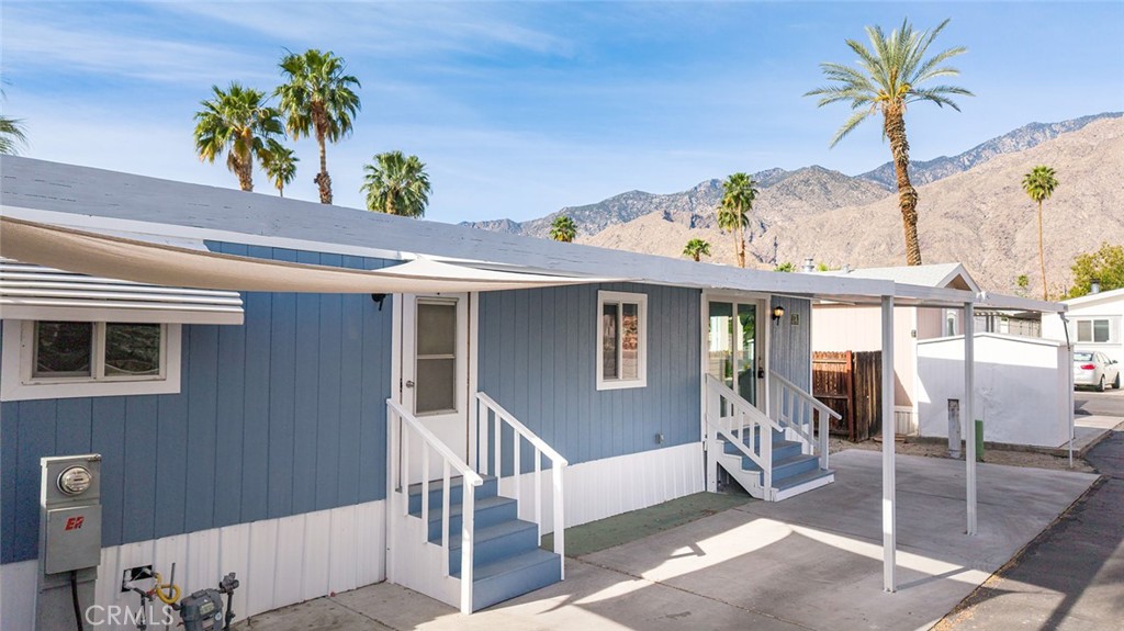 73 Alesandro Road, Unit A Palm Springs, CA 92264 - Photo 2 of 23