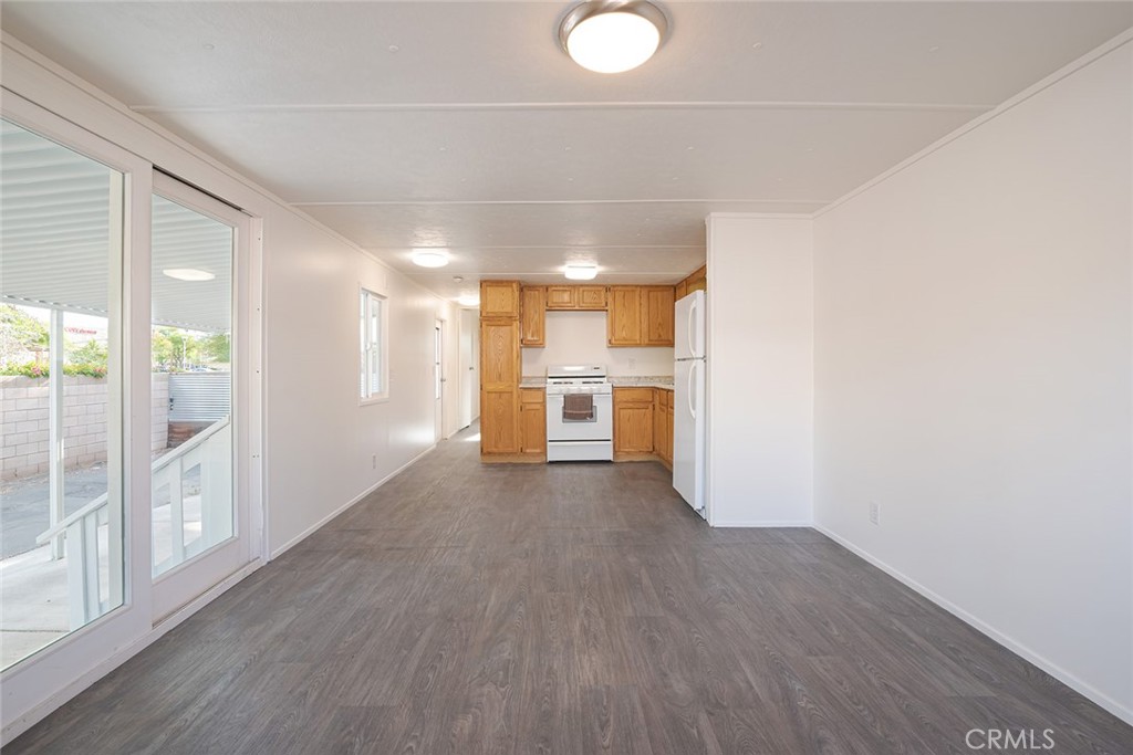 73 Alesandro Road, Unit A Palm Springs, CA 92264 - Photo 9 of 23