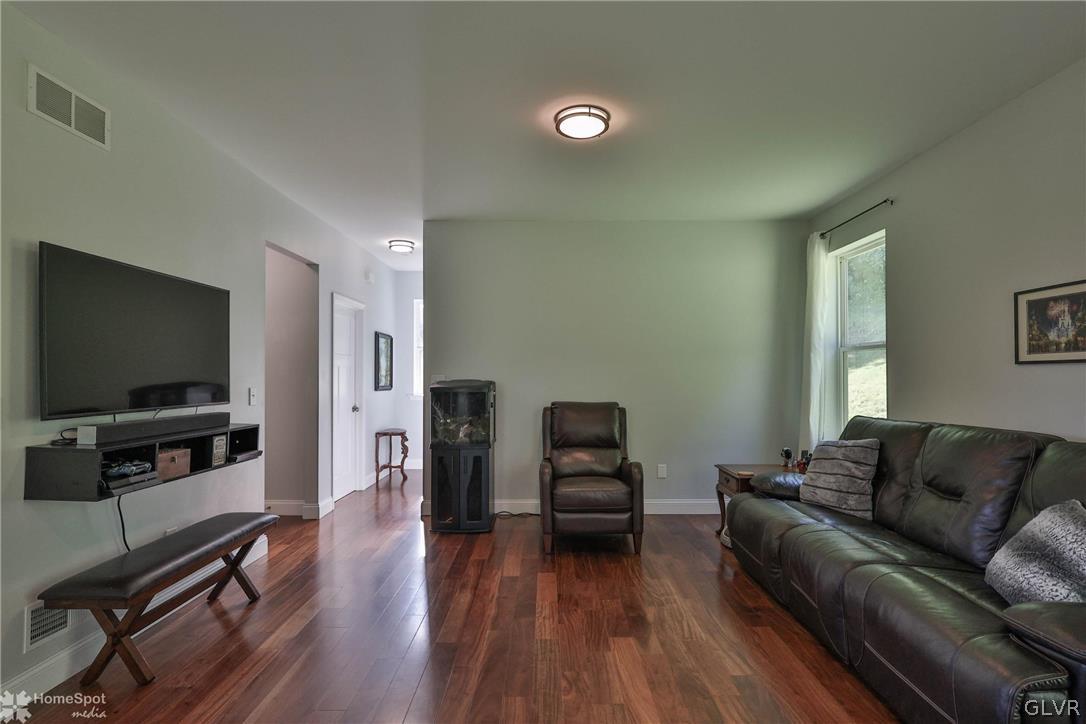 3624 Rip Court Slatington, PA 18080 - Photo 11 of 46 Gallery Image 11