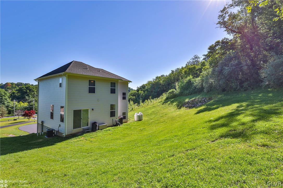 3624 Rip Court Slatington, PA 18080 - Photo 41 of 46 Gallery Image 41