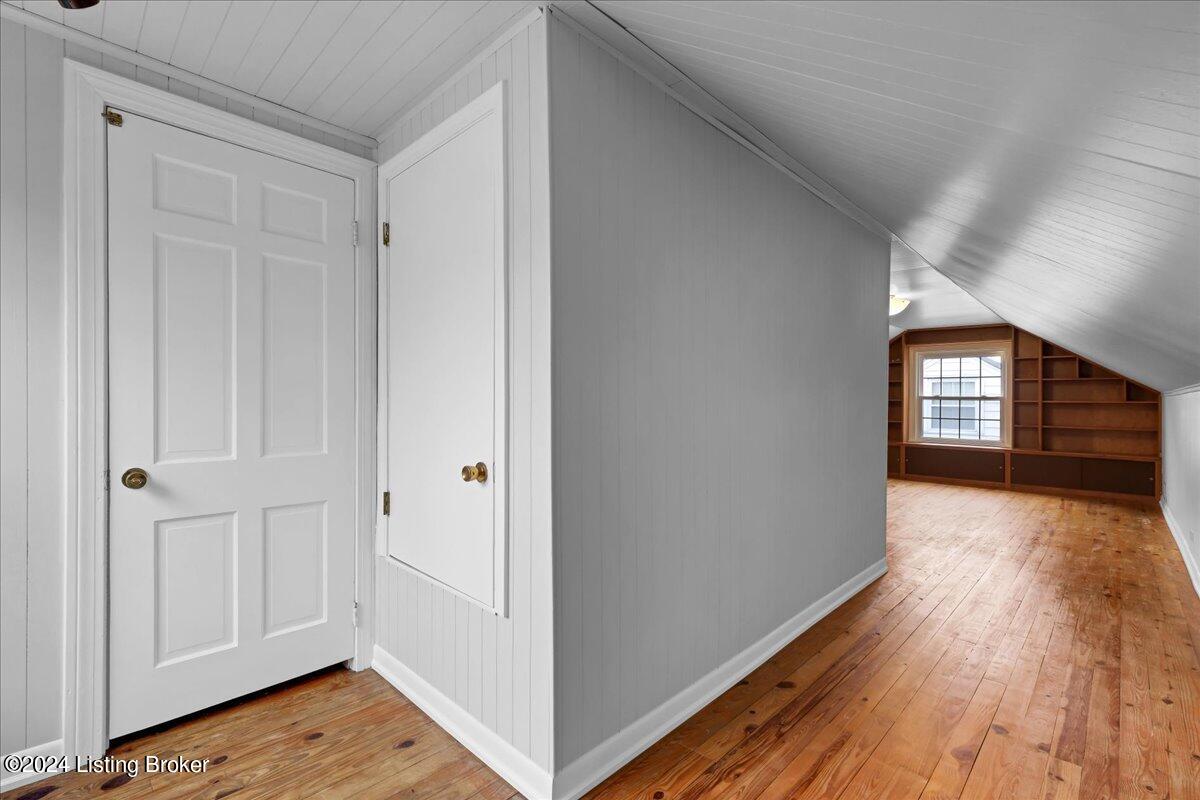 4015 Alton Road Louisville, KY 40207 - Photo 32 of 48 2nd Floor Bedroom
