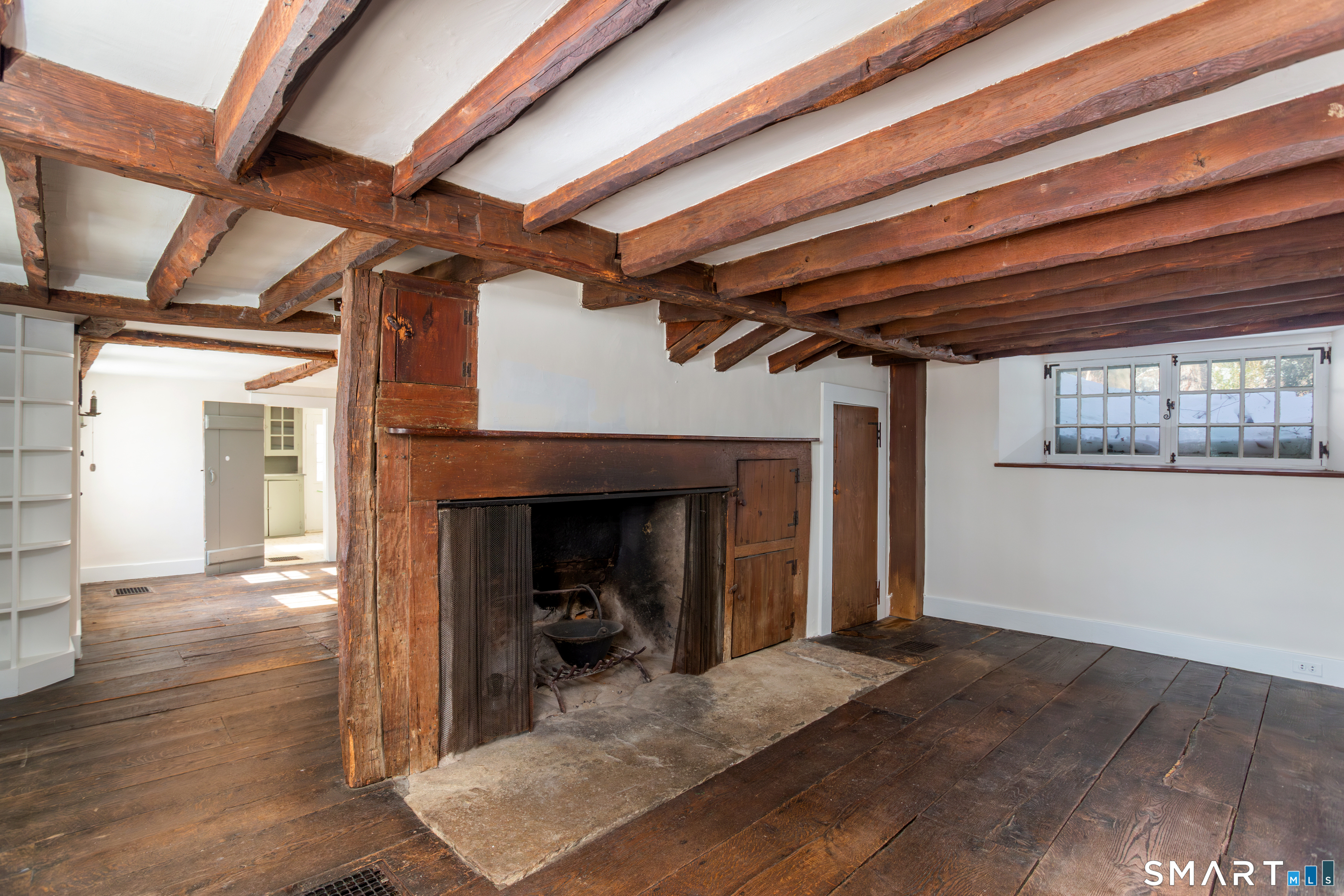 2 Old Weston Road Weston, CT 06883 - Photo 5 of 40