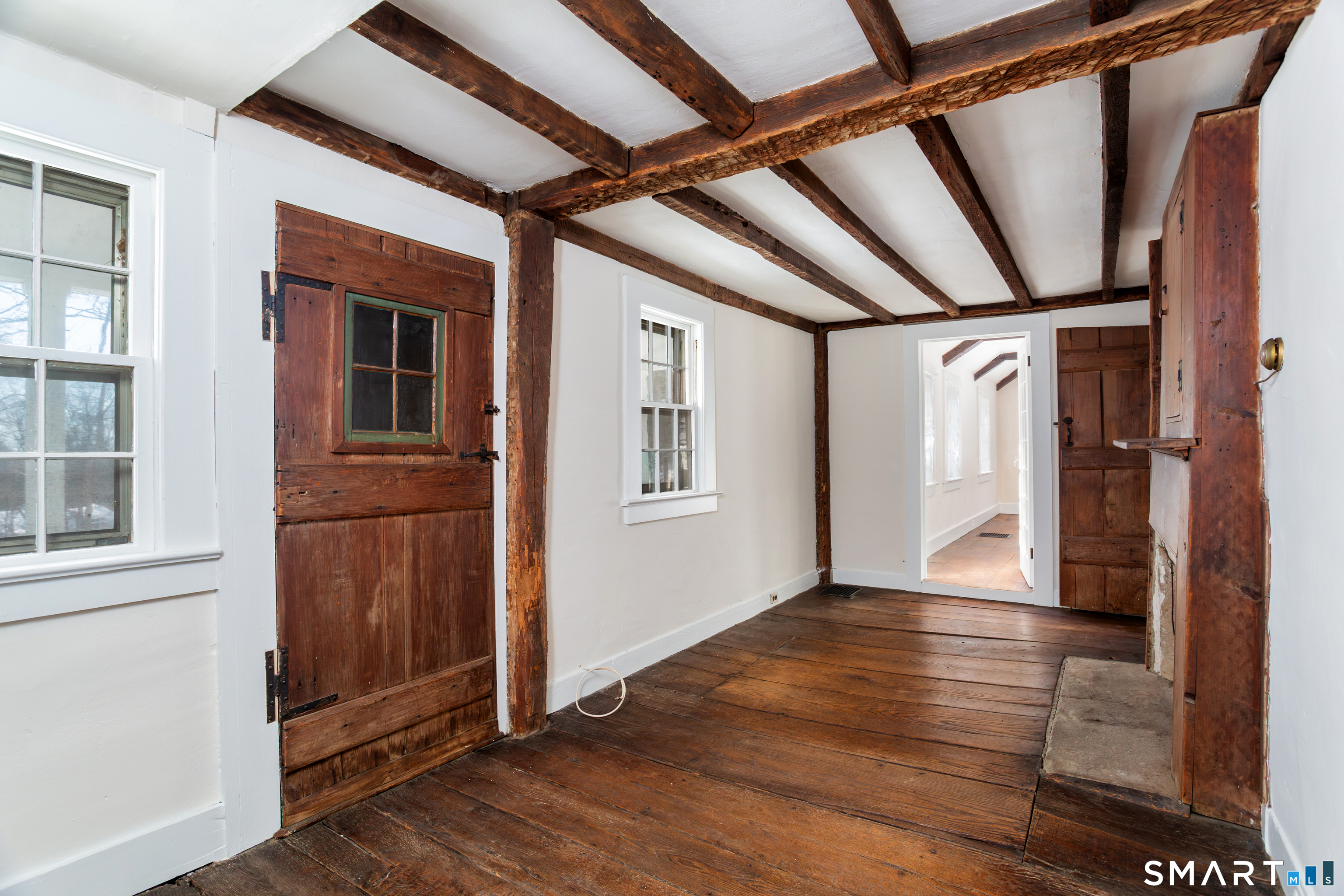 2 Old Weston Road Weston, CT 06883 - Photo 9 of 40