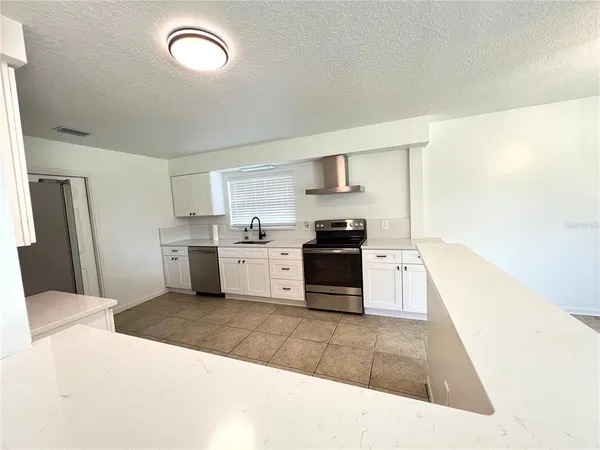 $2,450 | 3121 Heartwood Avenue, Winter Park, FL 32792